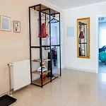 Golden Design Apartment, Zentral, Familie Und Business, 1000 Mbit * Duisburg